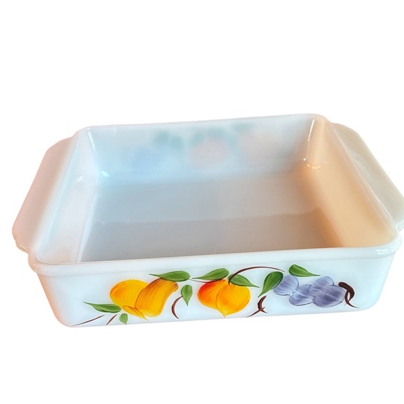 Vintage Anchor Hocking Fire King Gay Fad Fruit Design Ovenware Milk Glass 452 - Picture 1 of 10